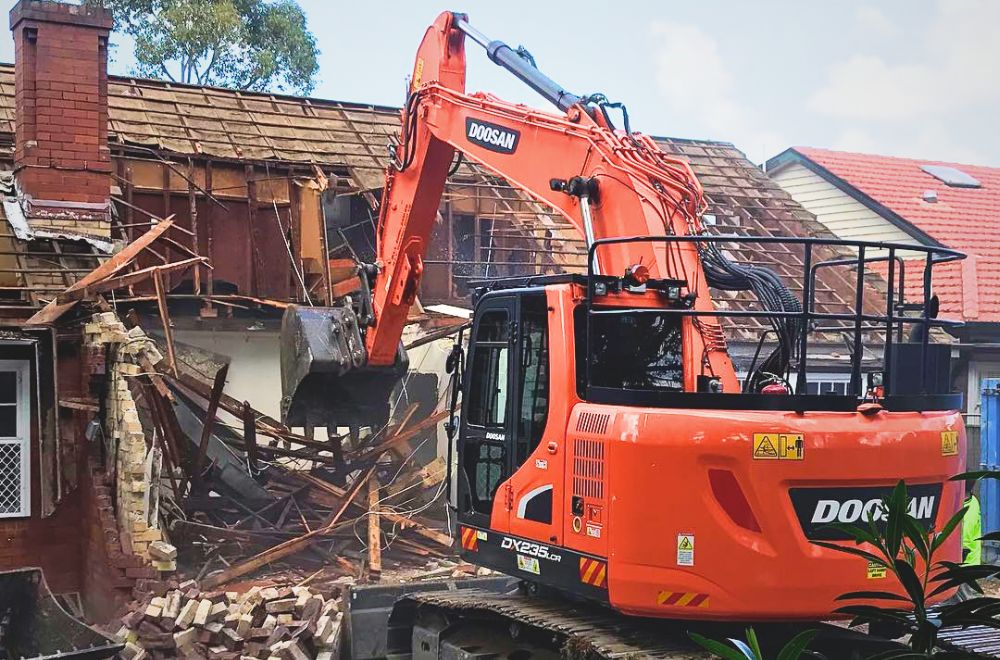 1300 Demolition